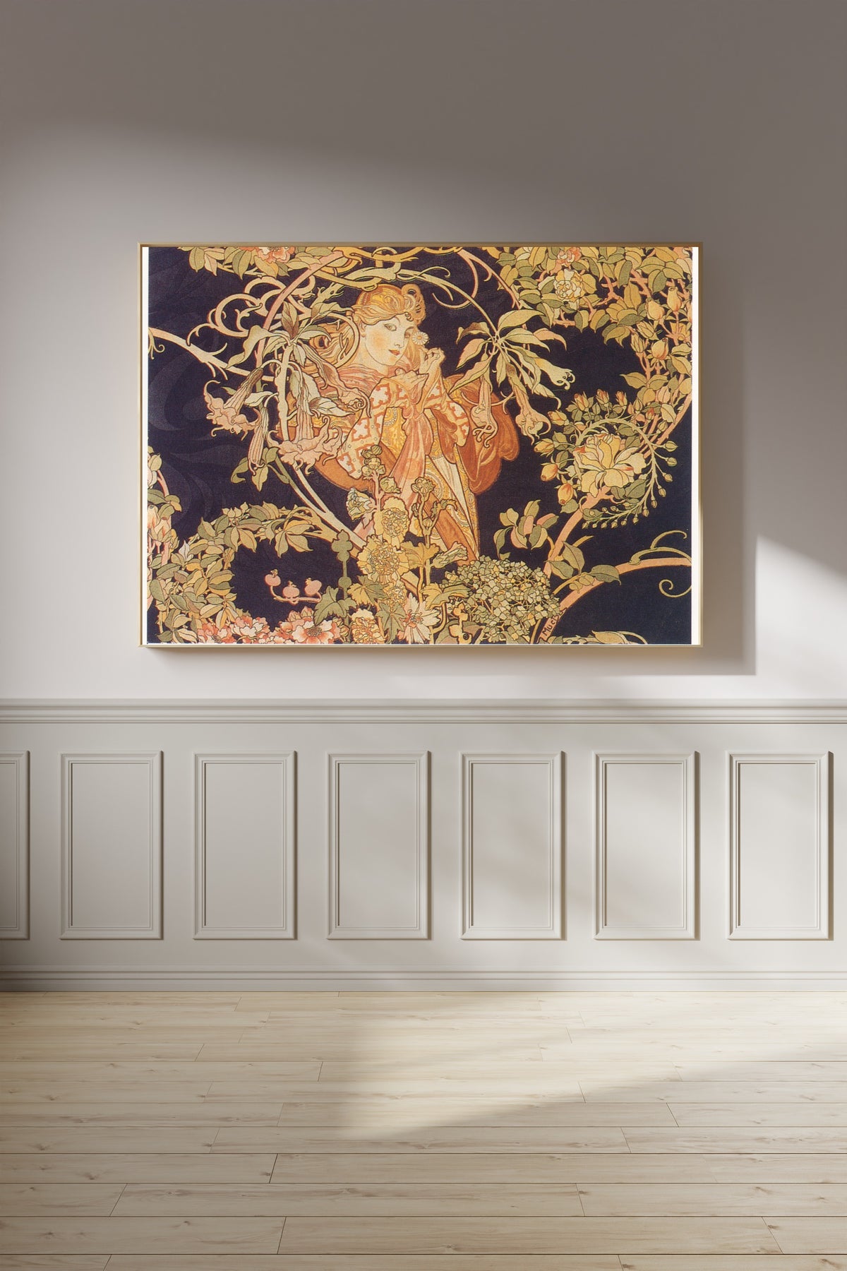 Alphonse Mucha — Woman with Daisy | Art Nouveau Print