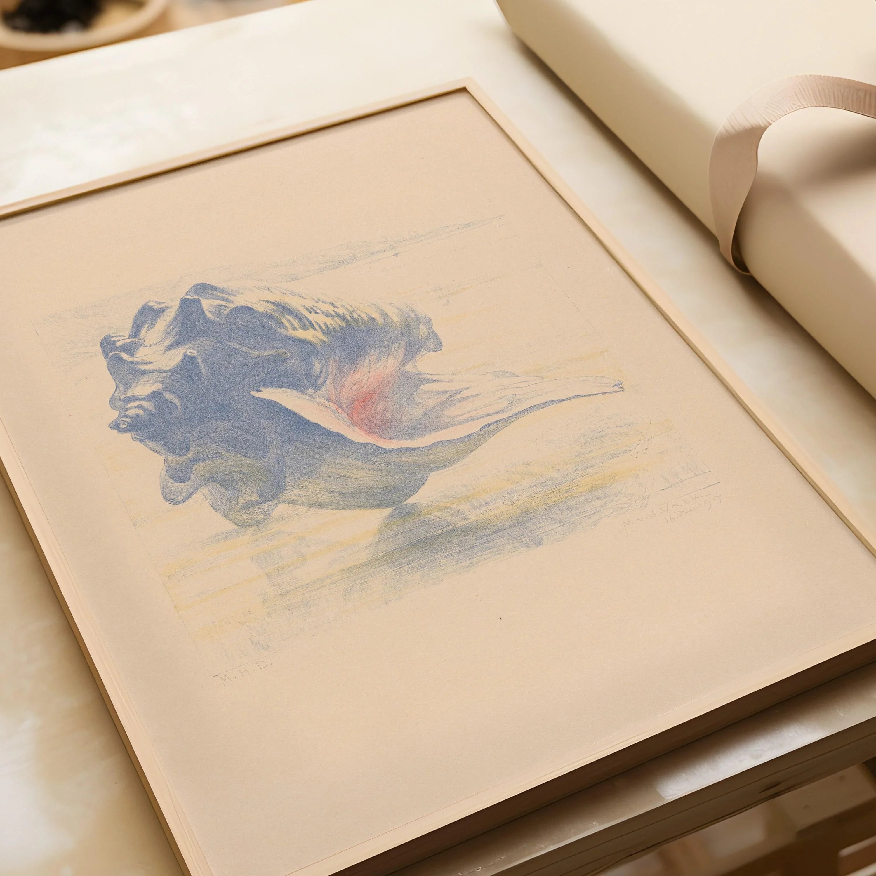Seashell Art Print: Maurits van der Valk, Beige and Blue - 9ArtPrints